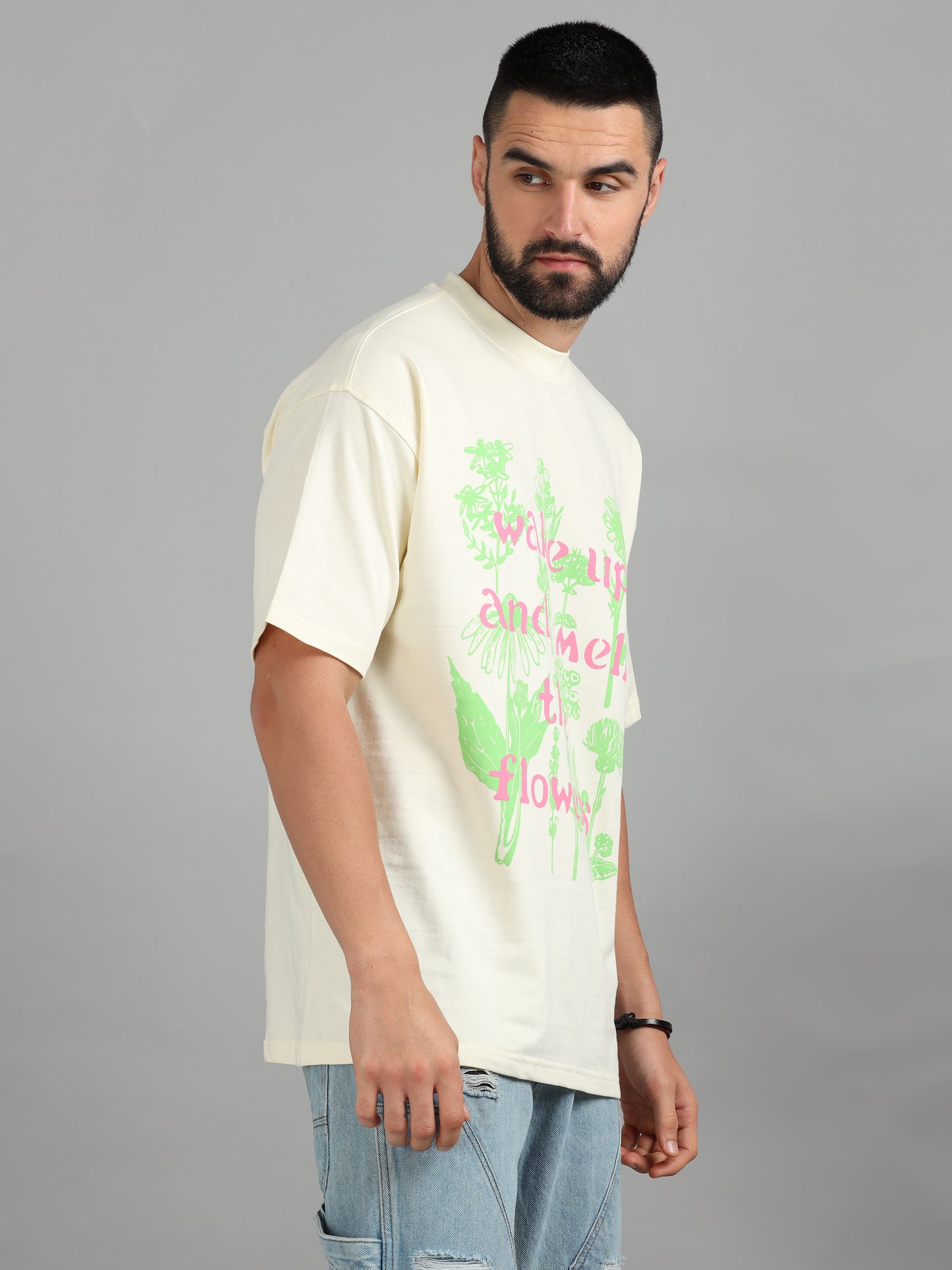 OVER SIZED T SHIRT