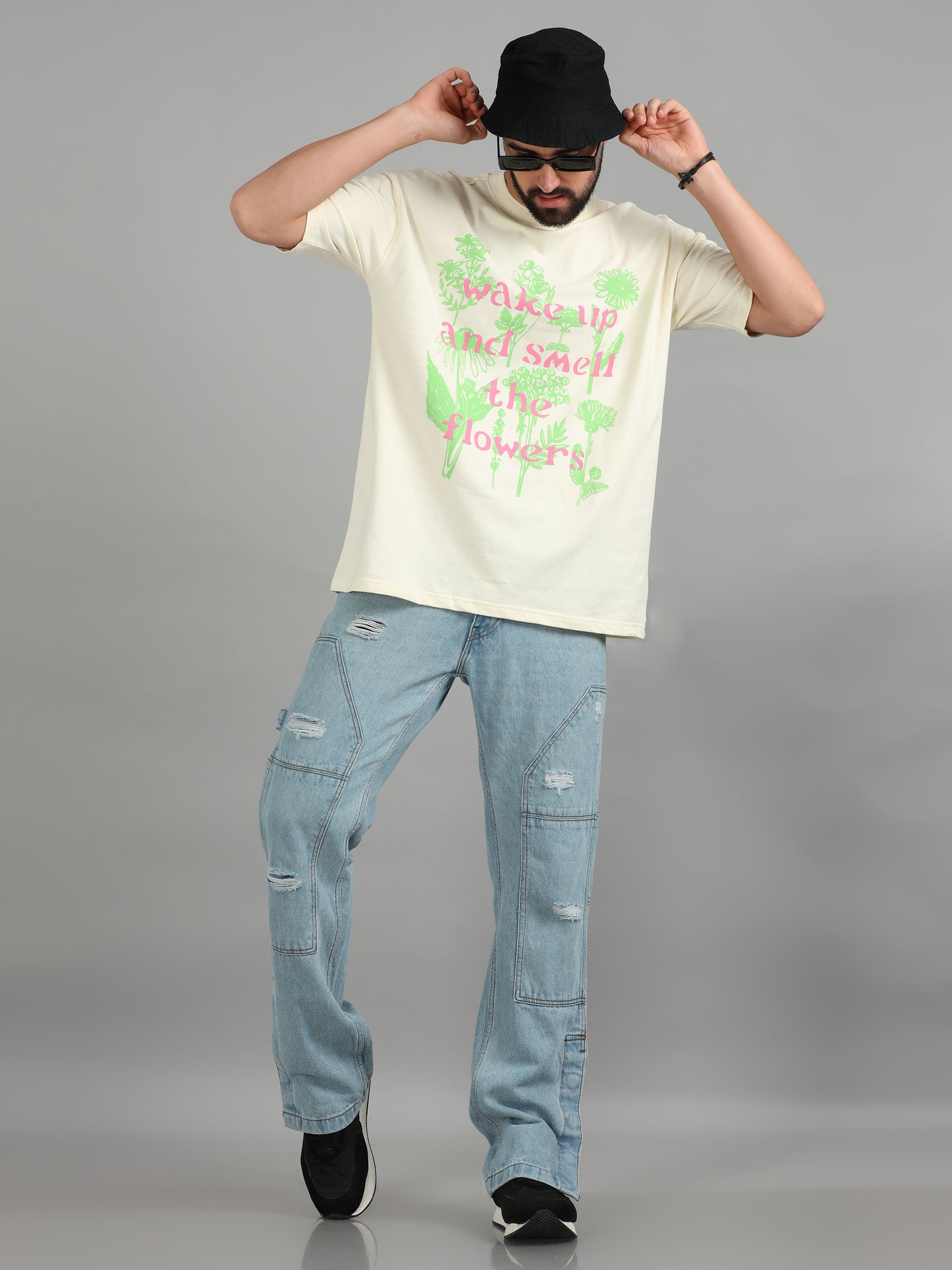 OVER SIZED T SHIRT