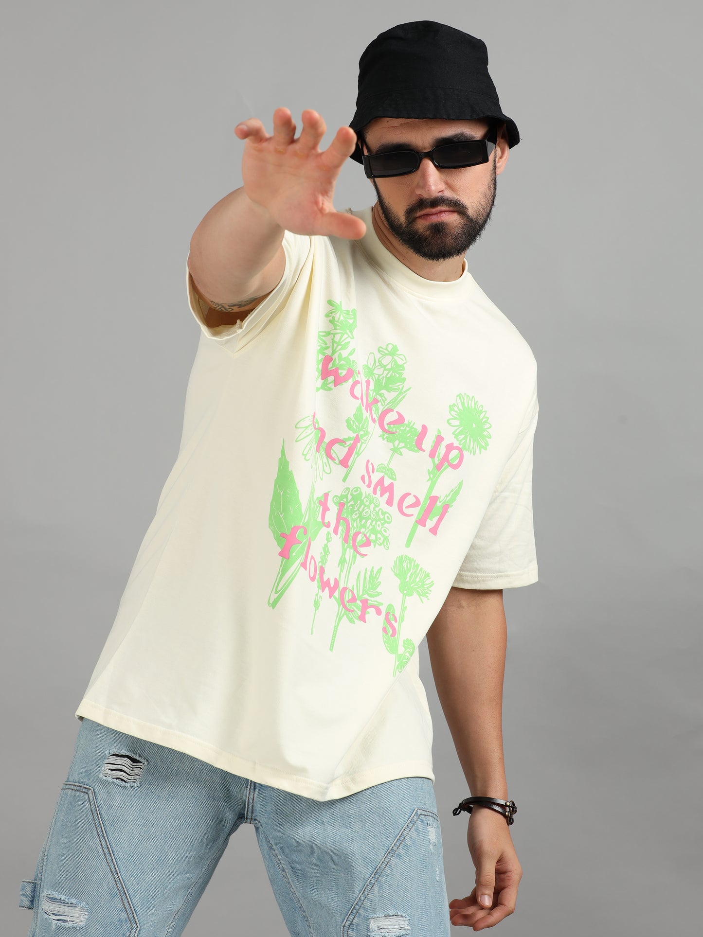 OVER SIZED T SHIRT