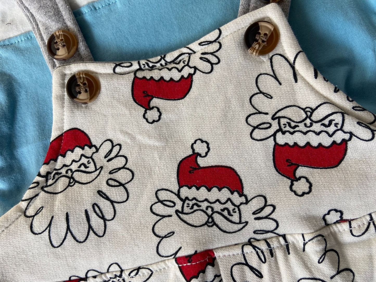 Unisex Infants Dungarees with T-shirt Set
