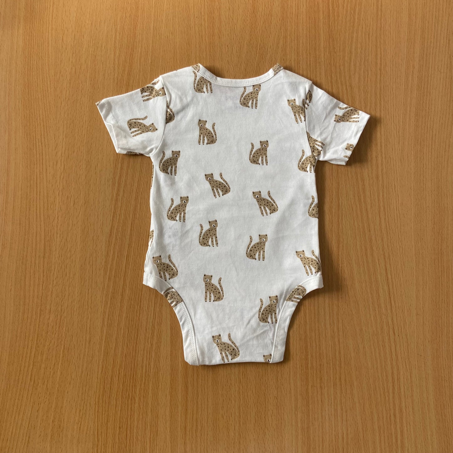 Organic Cotton Unisex Infant Romper with Cute Prints – Half Sleeve IP14