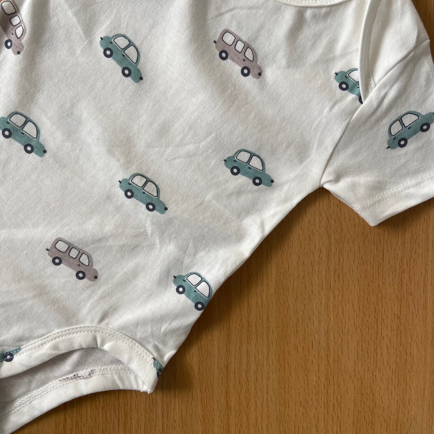 Organic Cotton Unisex Infant Romper with Cute Prints – Half Sleeve IP14
