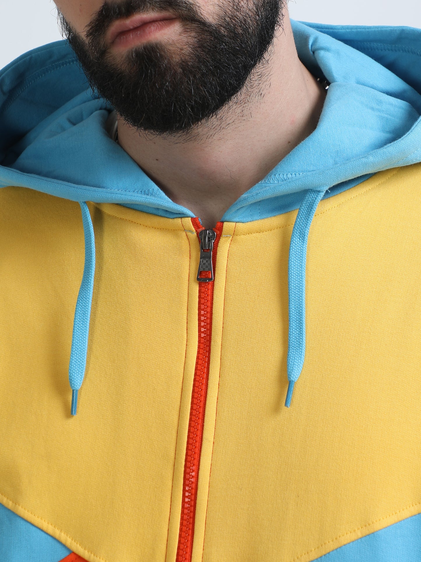 HOODED ZIP-THROUGH SWEATSHIRT