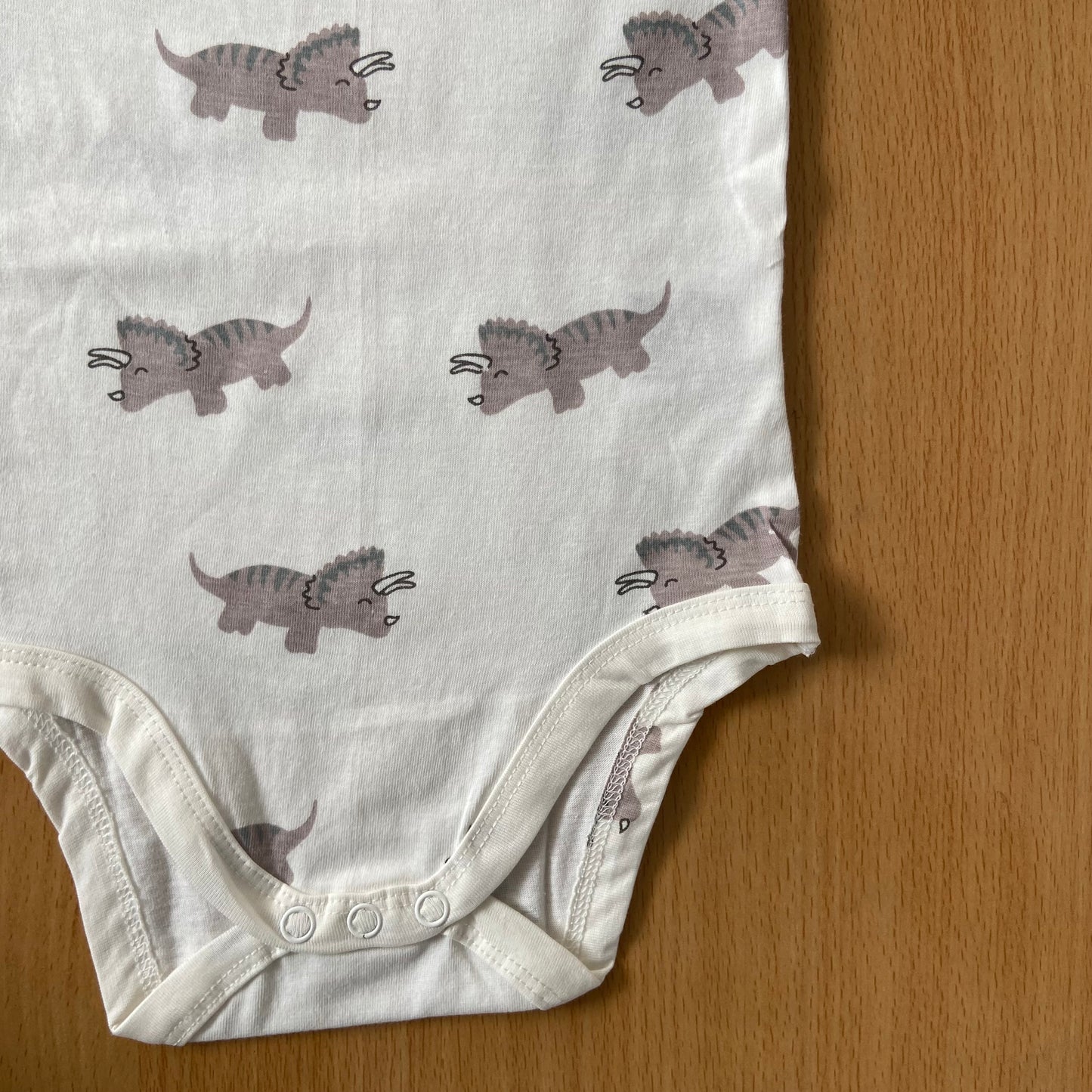 Organic Cotton Unisex Infant Romper with Cute Prints – Half Sleeve IP14