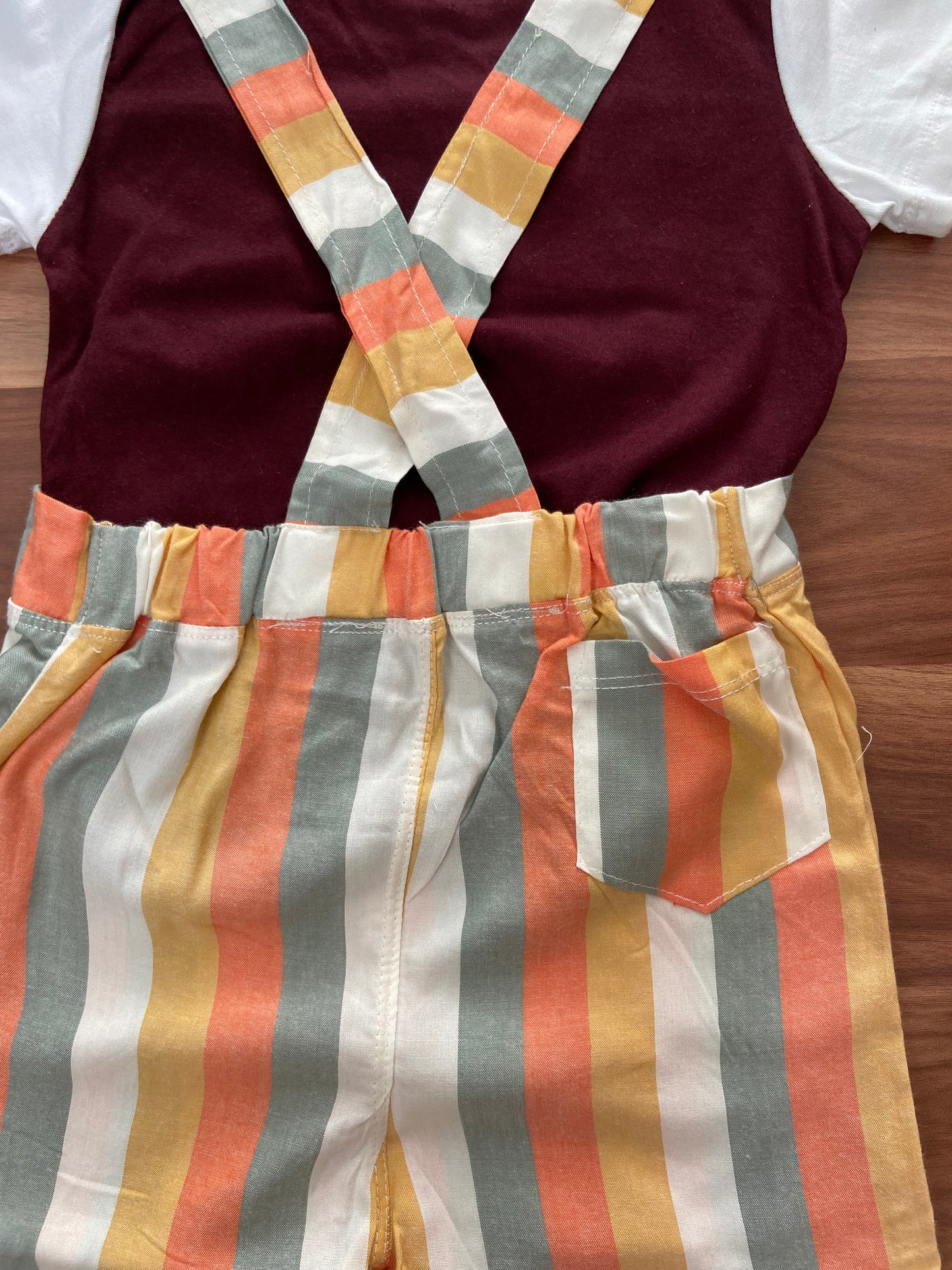 Unisex Dungaree with T shirt set IP27