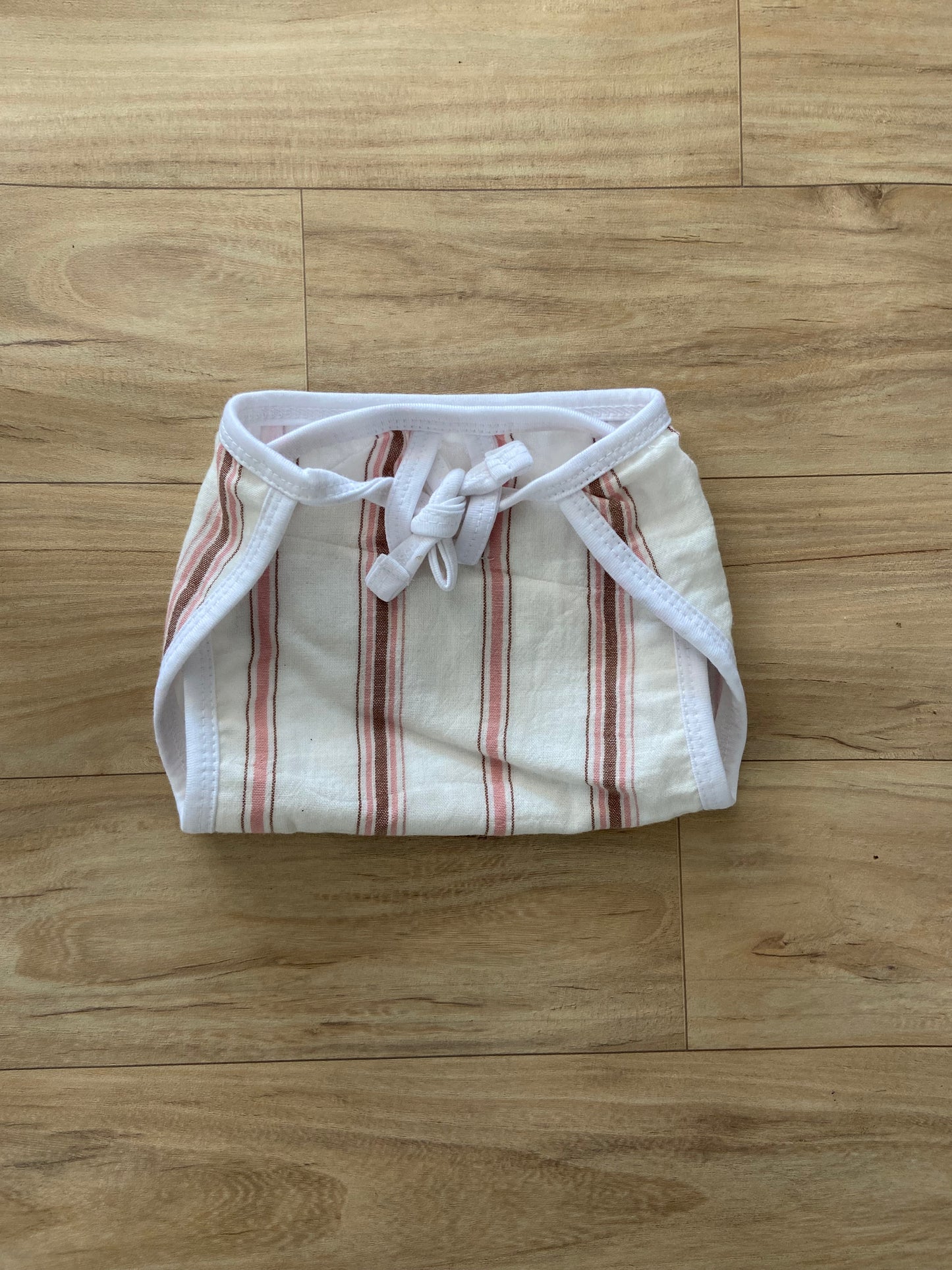 5 pcs Combo Organic Cotton Muslin 2 Layered Unisex Nappies IP28