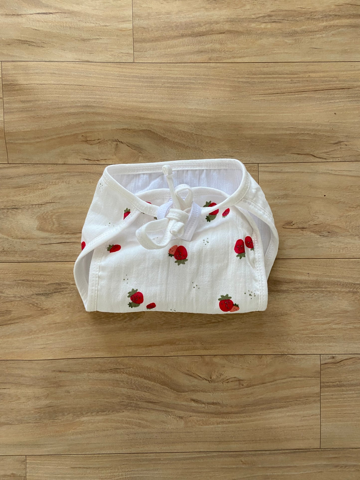 Organic Cotton Muslin 2 Layered Unisex Nappies IP28