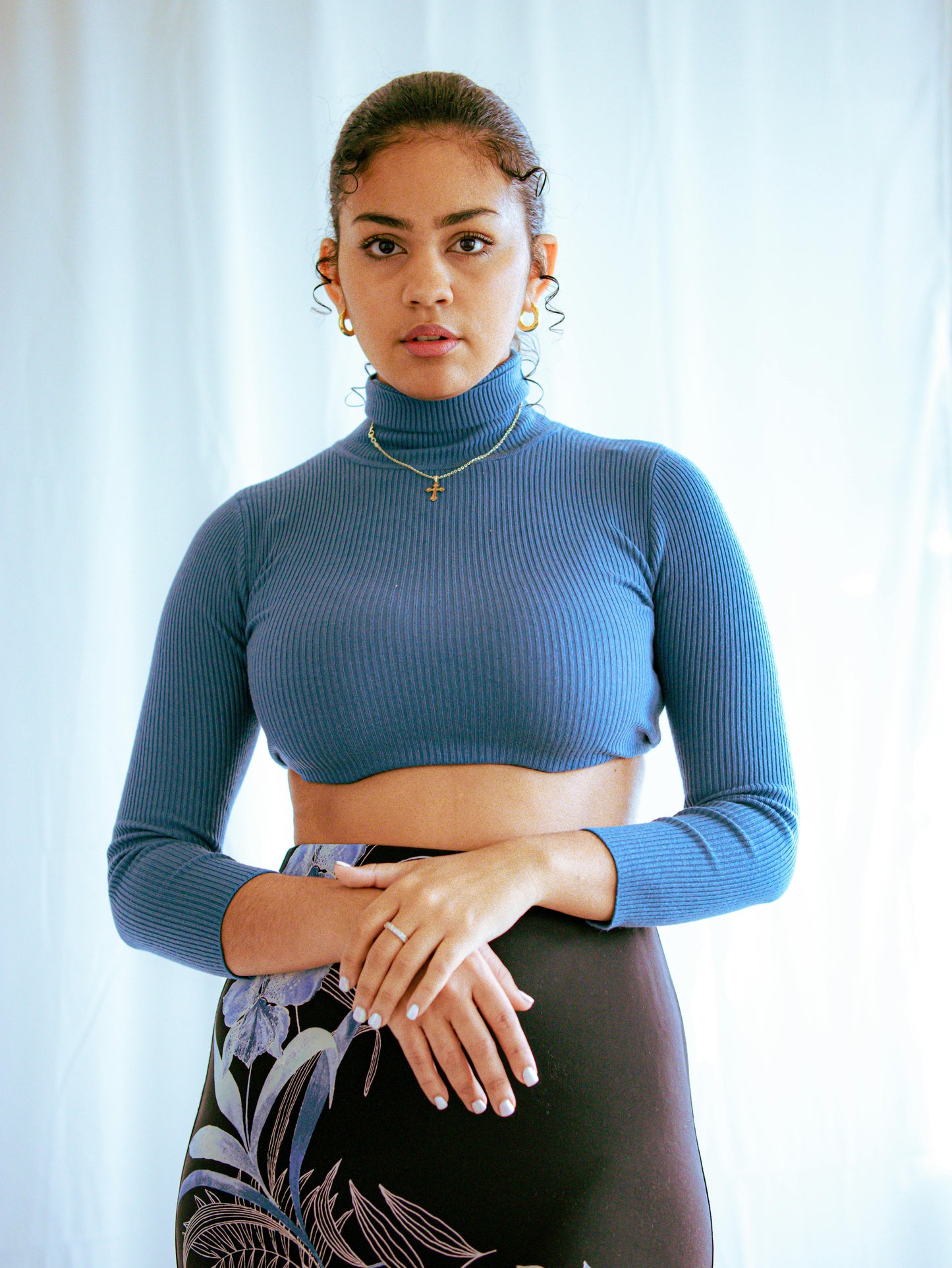 Sculpted High Neck Crop Top